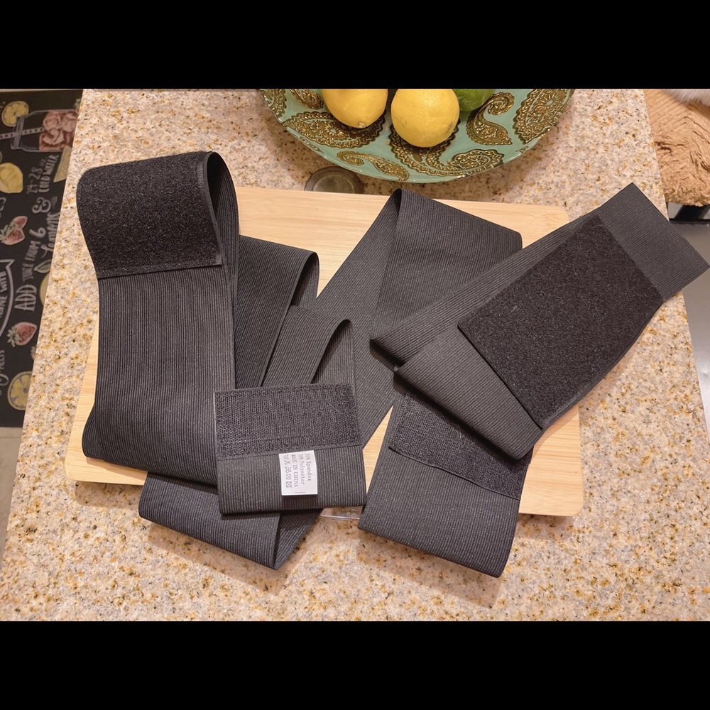 Wrap waist trainer.